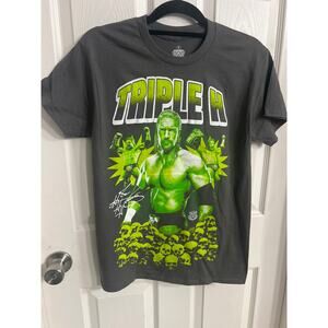 Brand new WWE size S Small new T-shirt of triple H The Game HHH